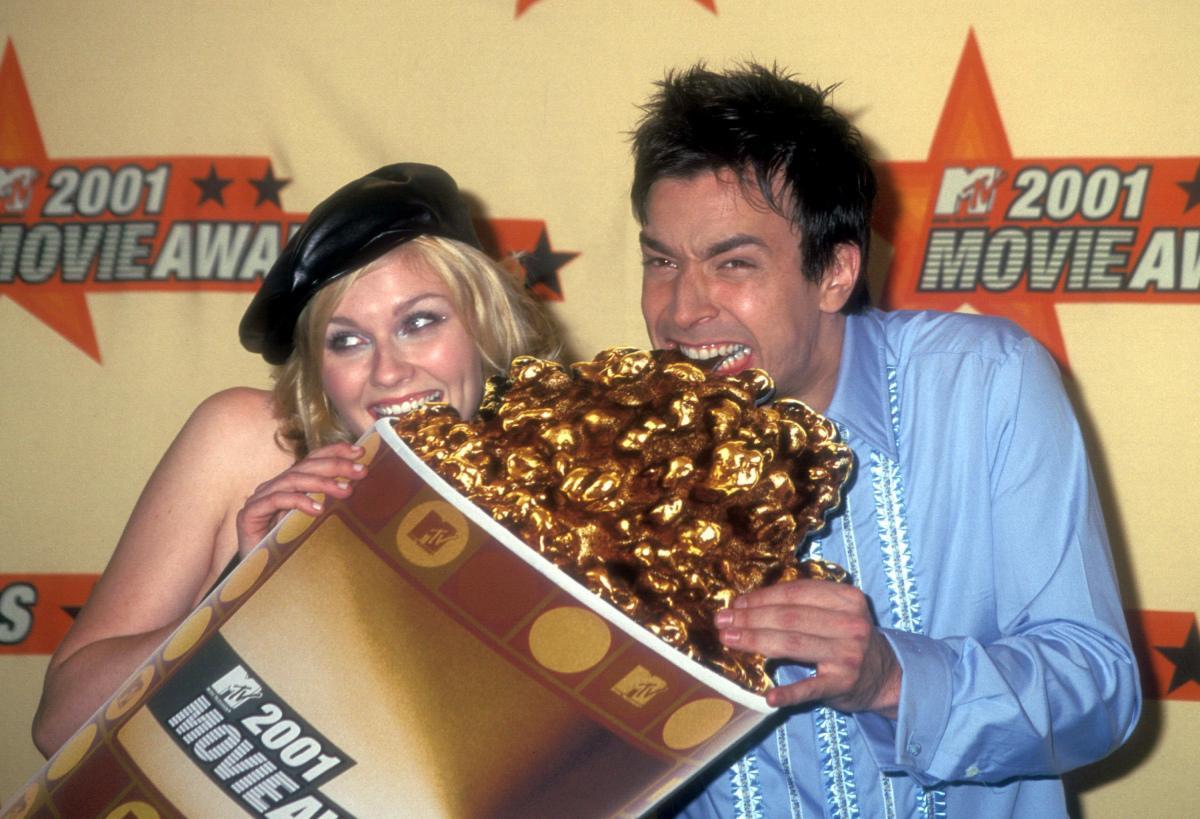 MTVMovieAwards2001_PressRoom25.jpg
