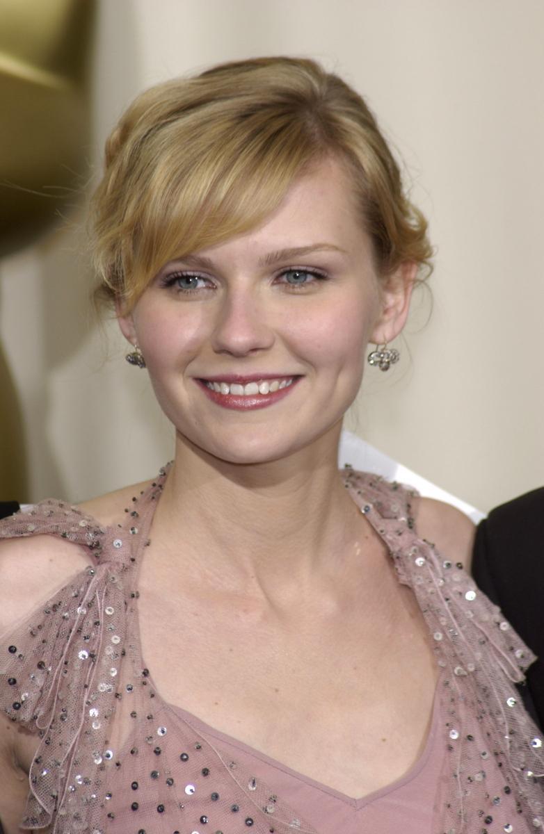 74thAcademyAwards_PressRoom24.jpg