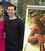 Filename=SpiderMan_MadridPhotocall01.jpg
Filesize=110KiB
Dimensions=1200x826
Date added=Jul 19, 2004 SpiderMan_MadridPhotocall01.jpg