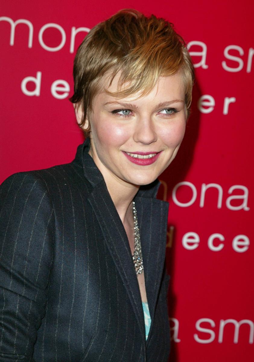 MonaLisaSmile_Premiere087.jpg