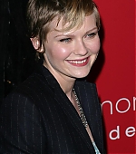 MonaLisaSmile_Premiere097.jpg