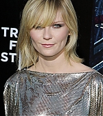 Filename=NewYorkPremiere03.jpg
Filesize=202KiB
Dimensions=840x1200
Date added=May 01, 2007 NewYorkPremiere03.jpg