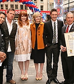 Filename=TodayShow_SpiderMan3_13.jpg
Filesize=164KiB
Dimensions=1200x800
Date added=Jul 08, 2007 TodayShow_SpiderMan3_13.jpg