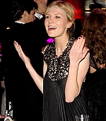 Filename=WhiteTieBall_10.jpg
Filesize=103KiB
Dimensions=847x1200
Date added=Jun 29, 2007 WhiteTieBall_10.jpg