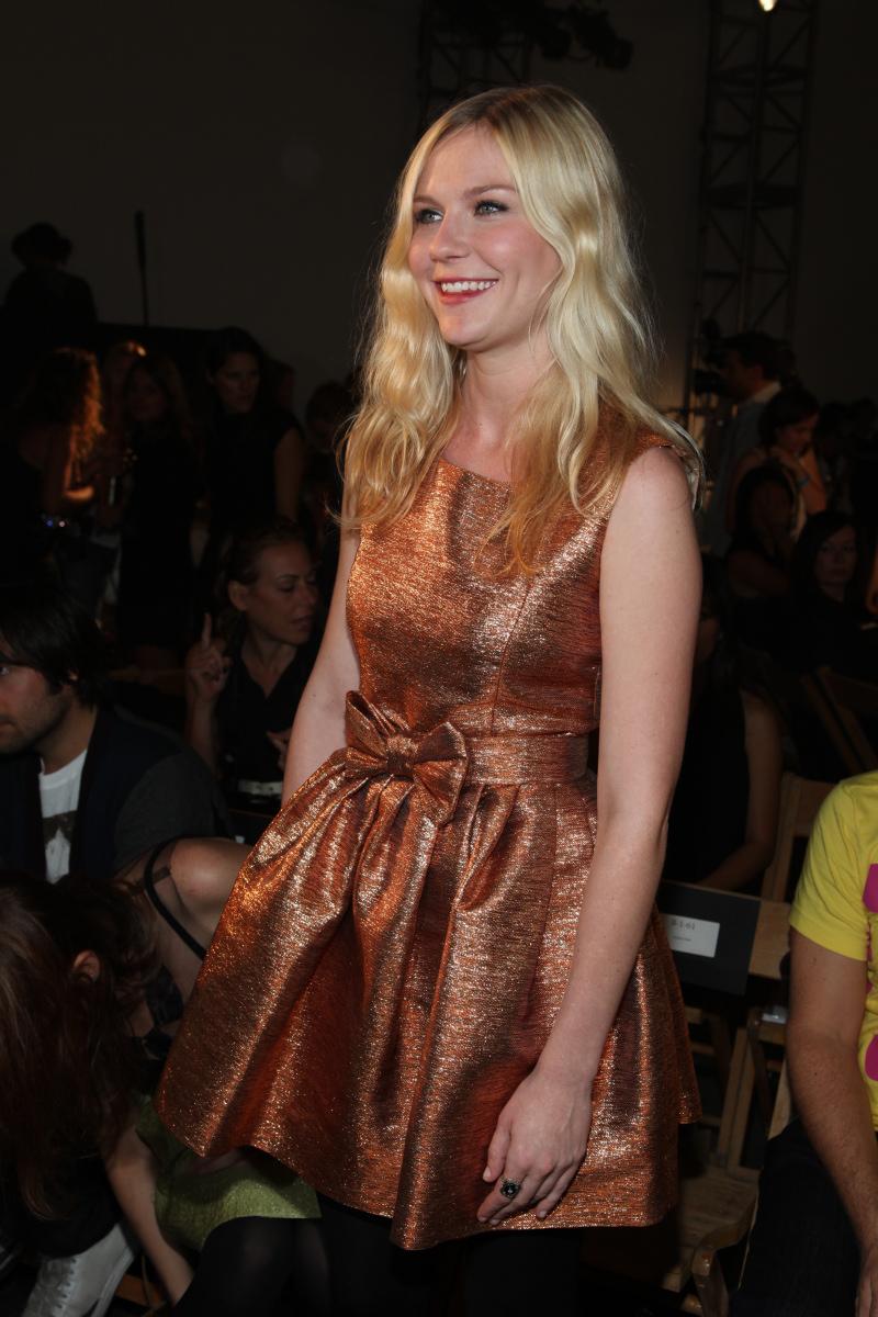 Rodarte_Spring2010_08.jpg