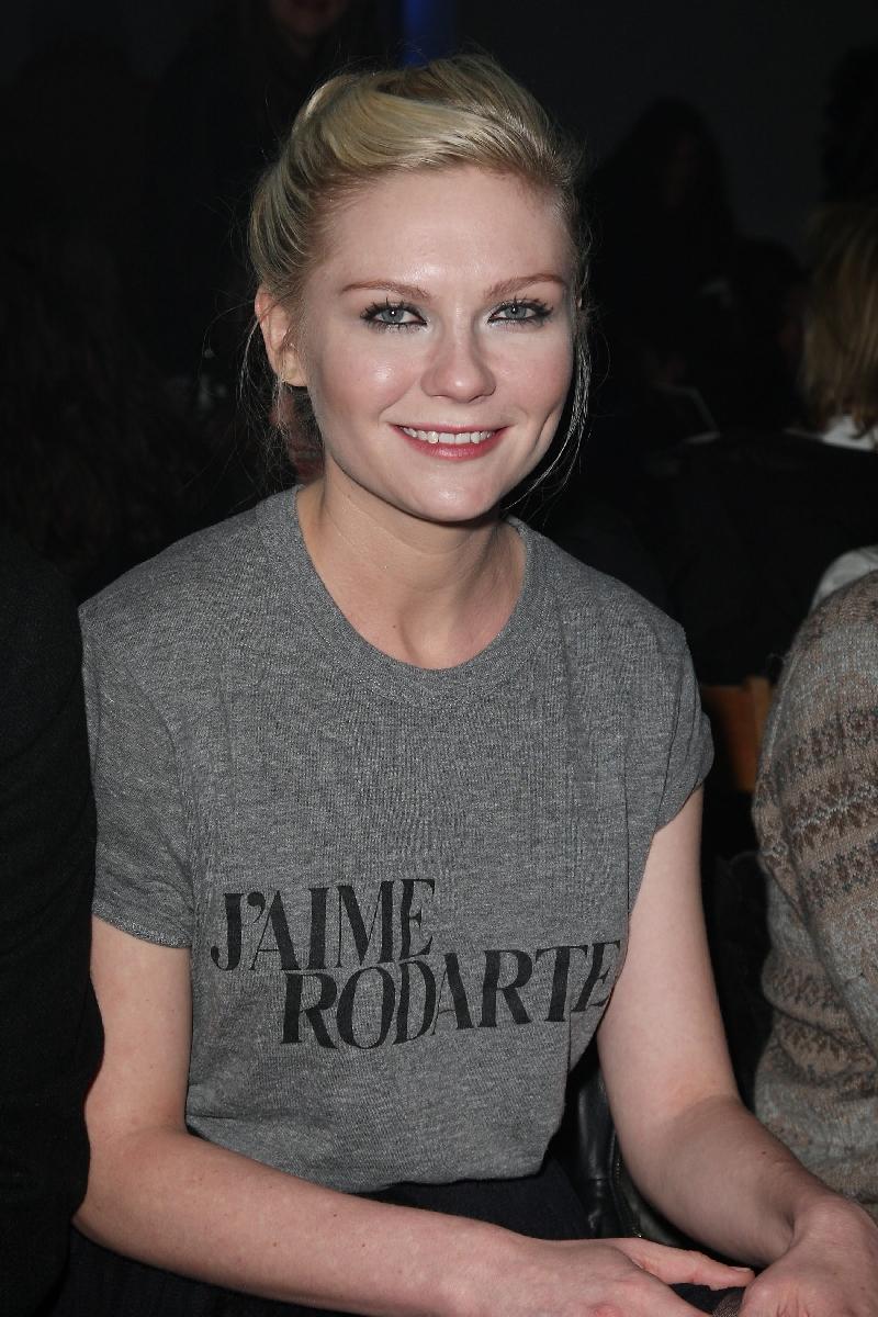 Rodarte_Fall2010_34.jpg