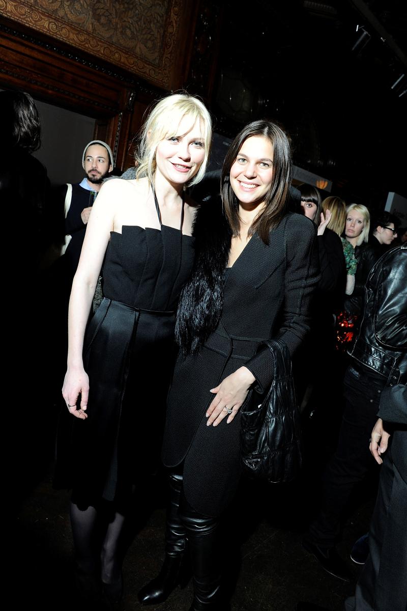 RodarteExhibitionParty27.jpg