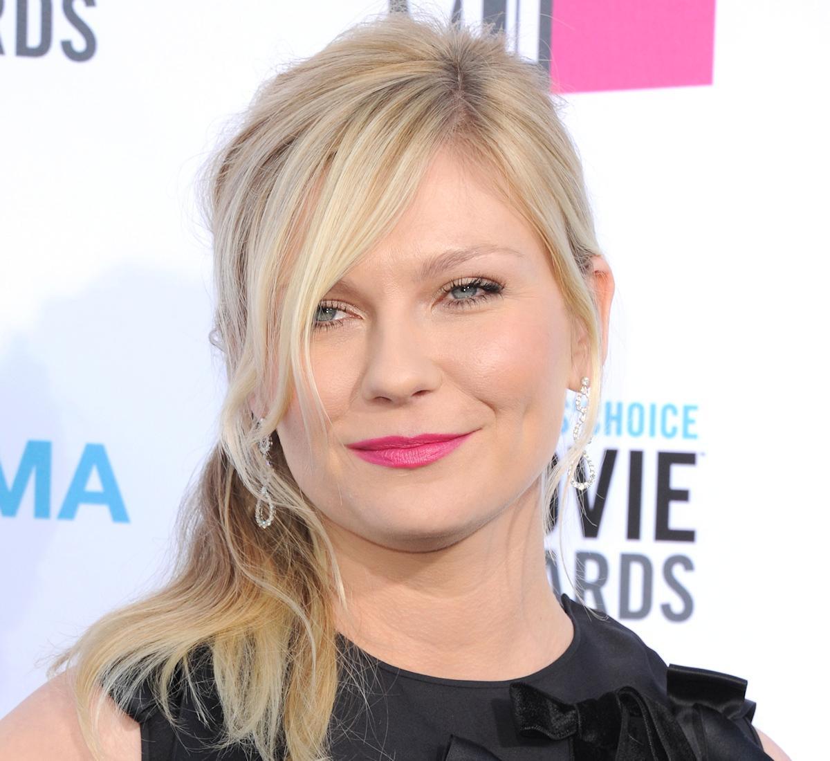 CriticsChoice2012_Arrivals50.jpg