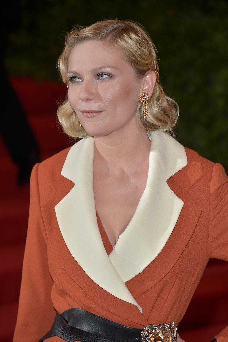 CostumeGala2012_08.jpg