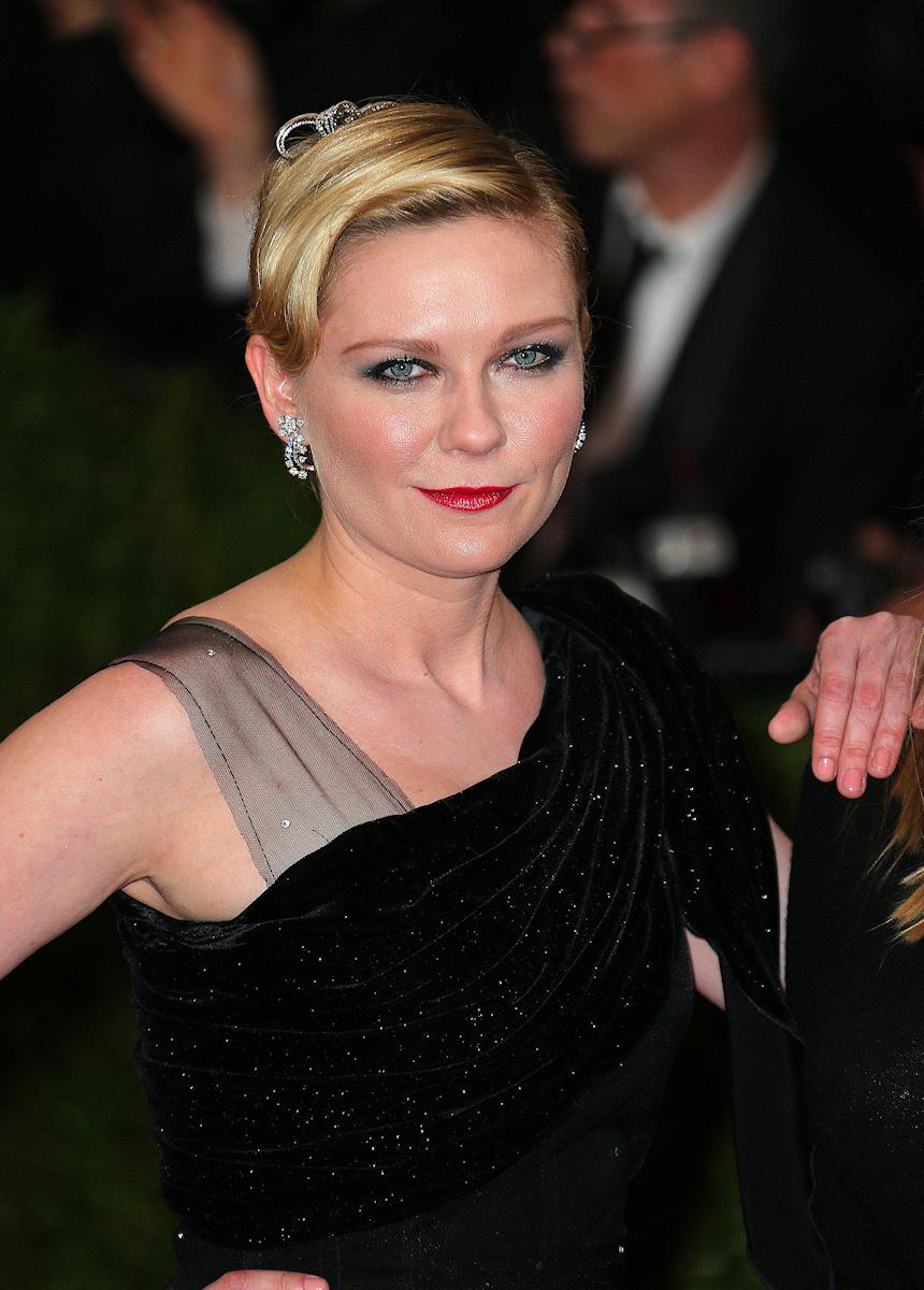 CostumeGala2014_13.jpg