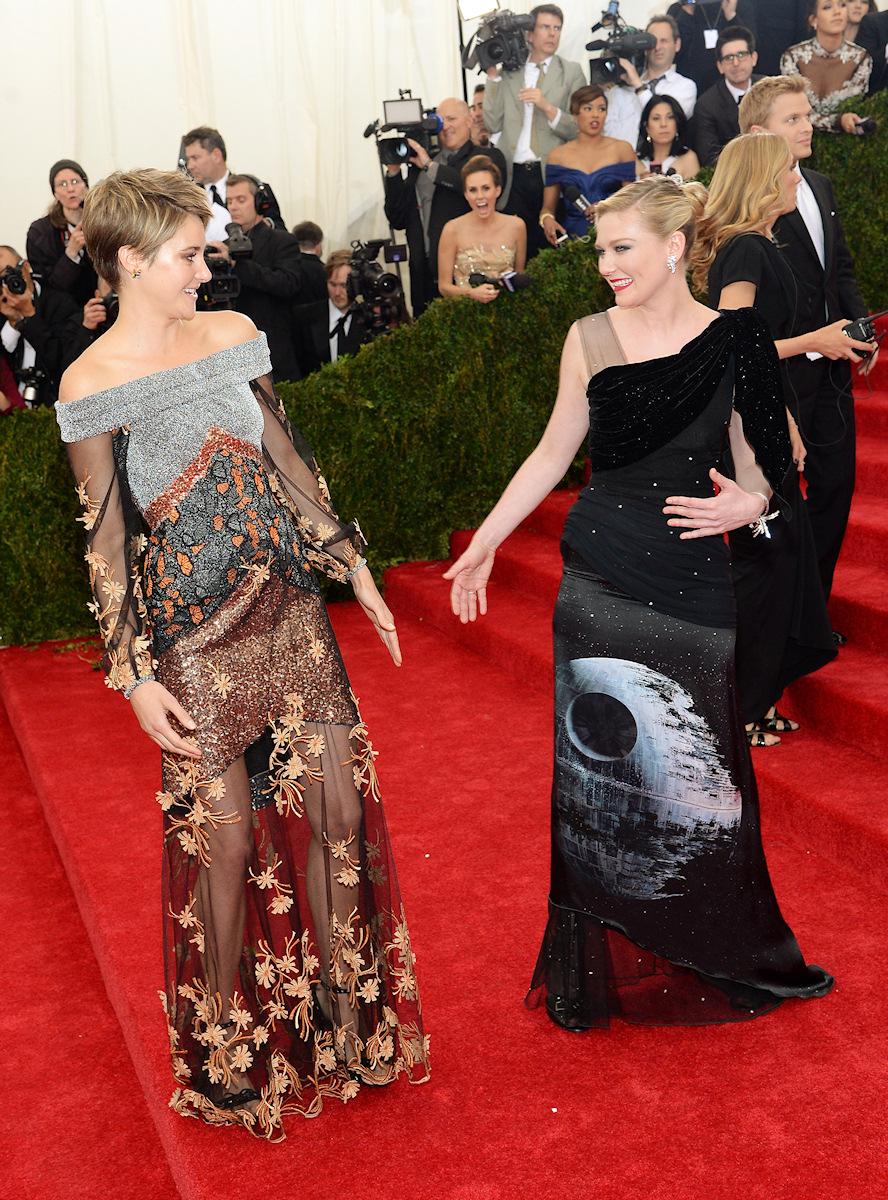 CostumeGala2014_51.jpg