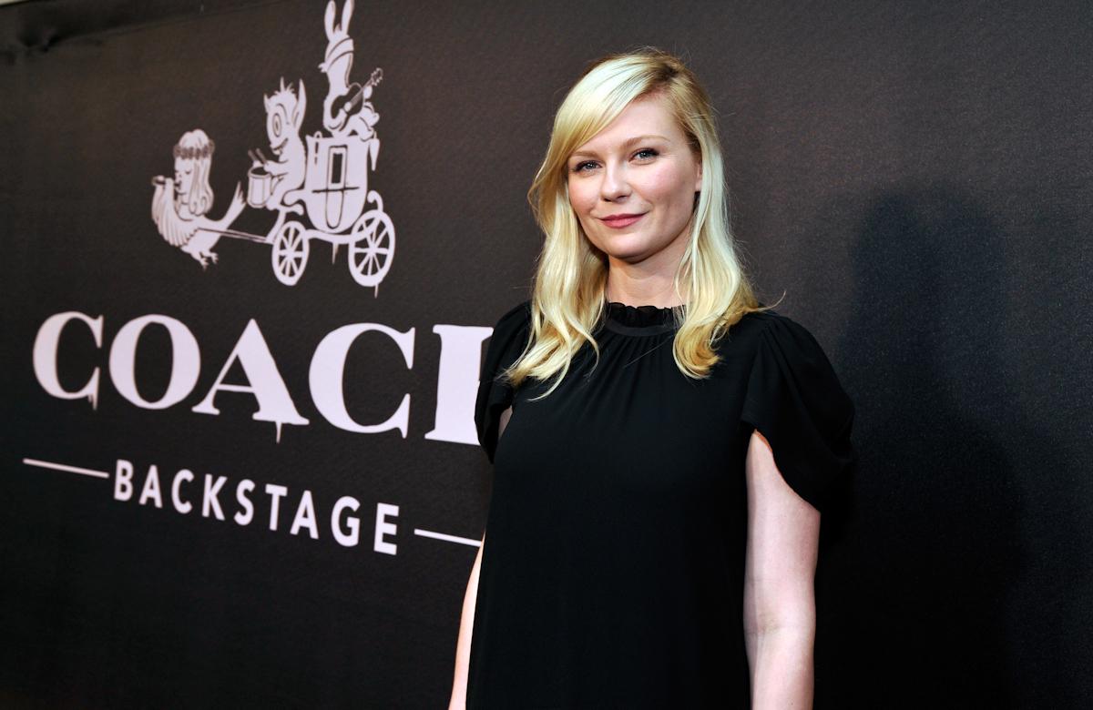 CoachBackstage11.jpg