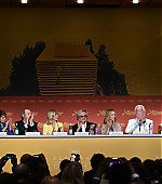 CannesJury_PressConference07.jpg