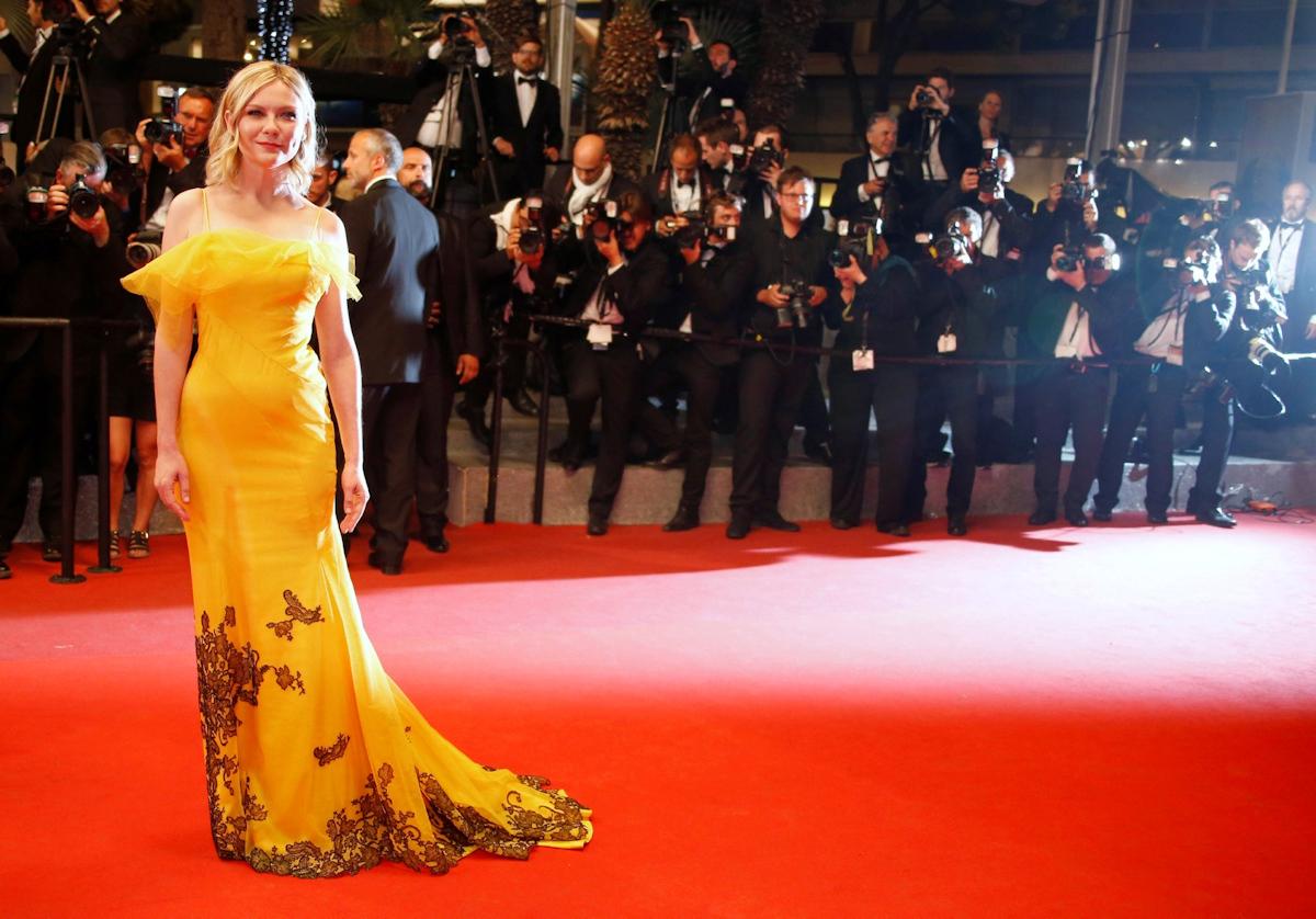 NeonDemon_CannesPremiere042.jpg