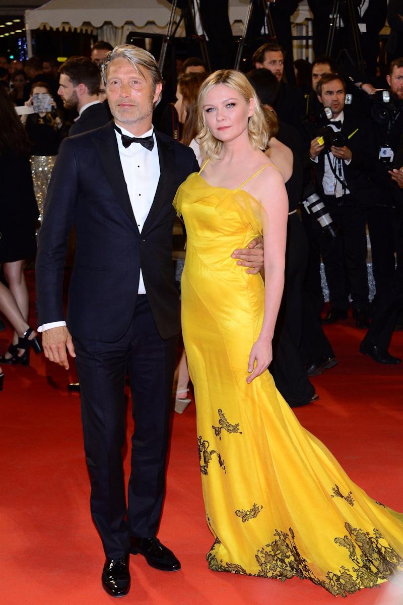 NeonDemon_CannesPremiere073.jpg