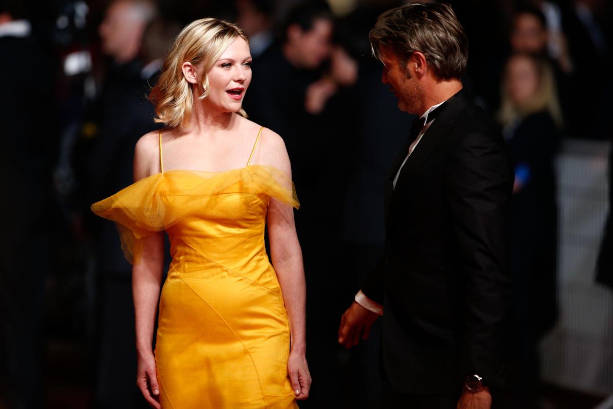 NeonDemon_CannesPremiere087.jpg