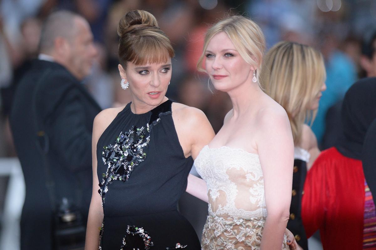 69thCannes_AwardsArrivals036.jpg