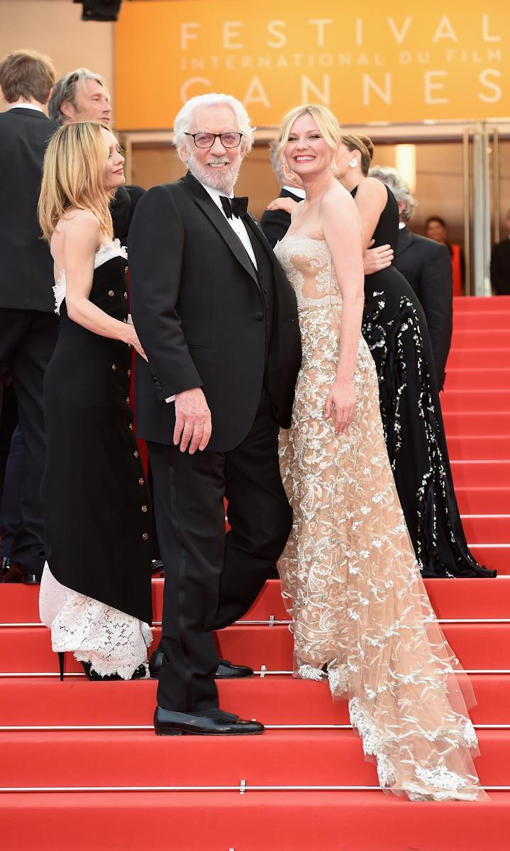 69thCannes_AwardsArrivals039.jpg