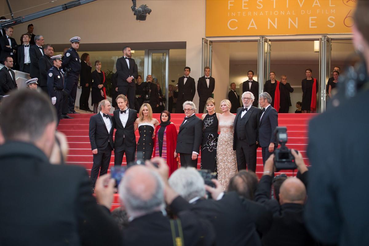 69thCannes_AwardsArrivals066.jpg