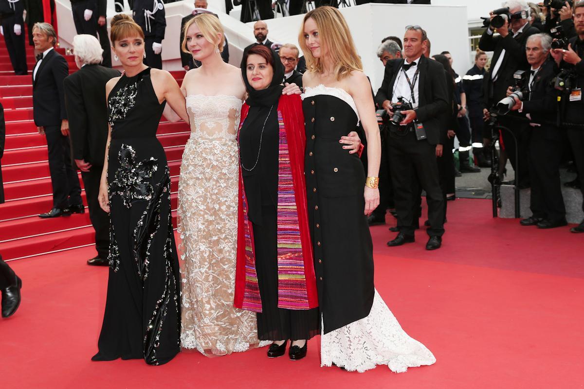 69thCannes_AwardsArrivals090.jpg
