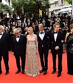 69thCannes_AwardsArrivals046.jpg
