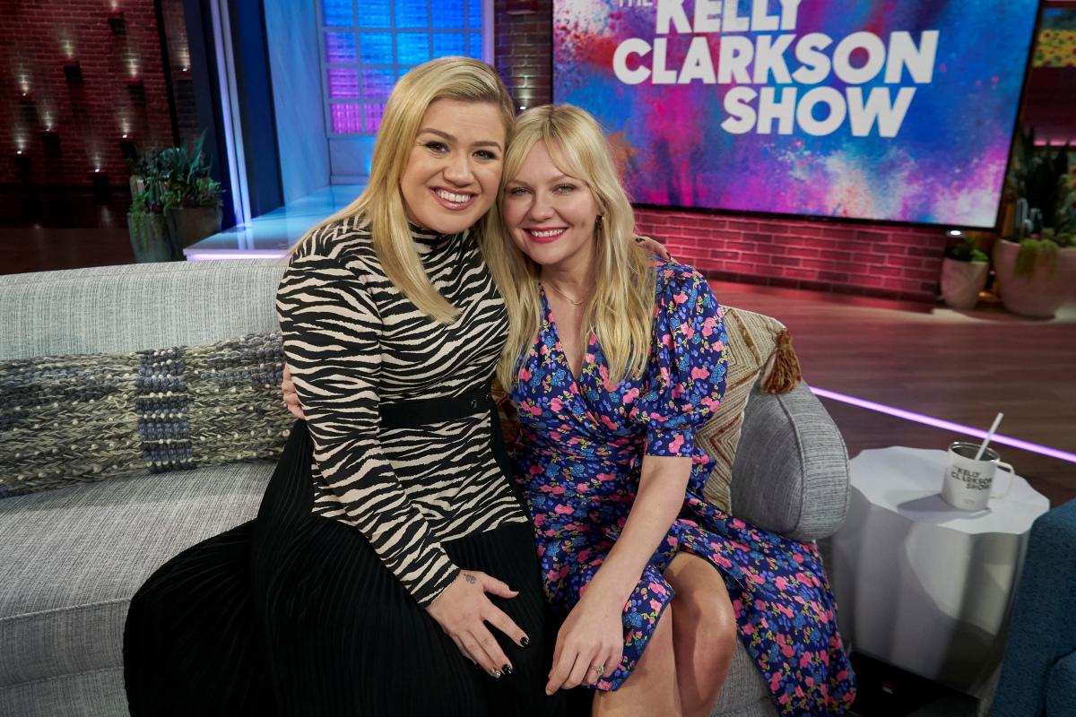 KellyClarkson2019_Promo03.jpg