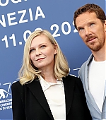 PowerOfTheDog_VenicePhotocall30.jpg