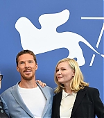 PowerOfTheDog_VenicePhotocall42.jpg