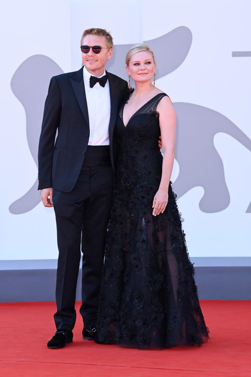 PowerOfTheDog_VenicePremiere12.jpg