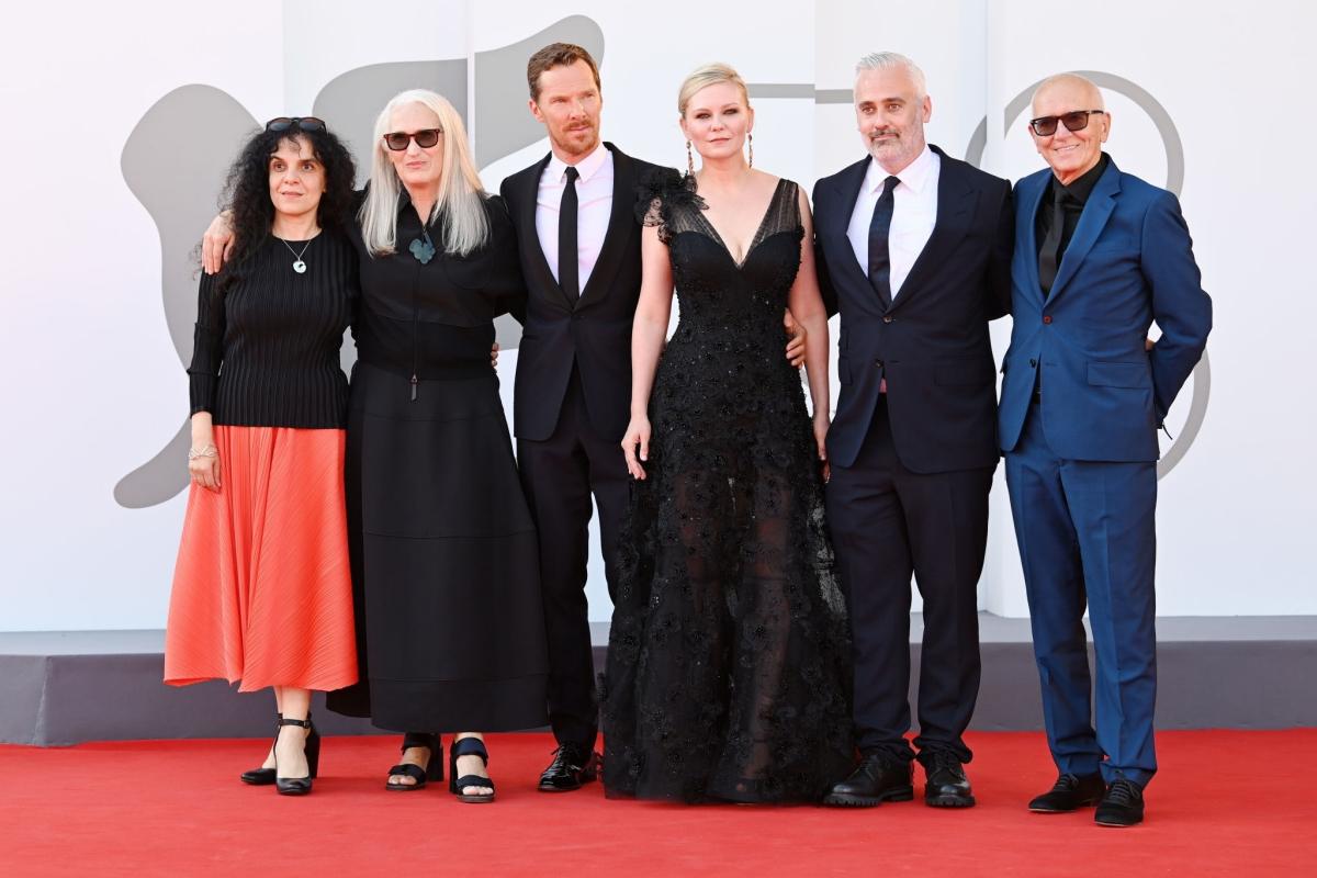 PowerOfTheDog_VenicePremiere61.jpg