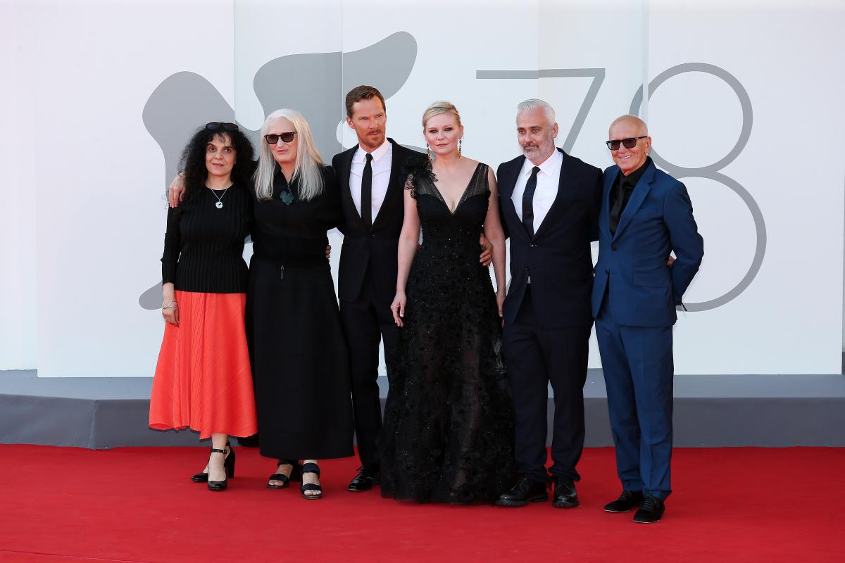 PowerOfTheDog_VenicePremiere83.jpg