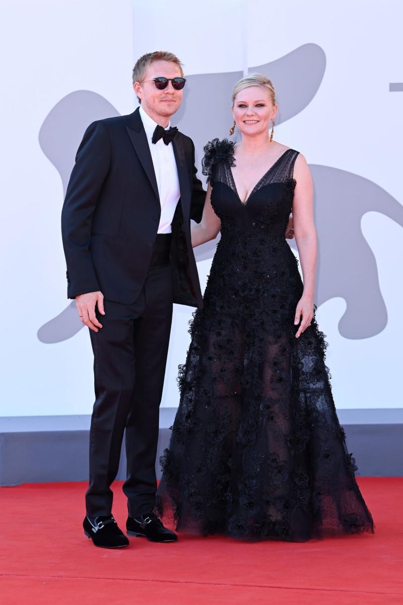 PowerOfTheDog_VenicePremiere86.jpg