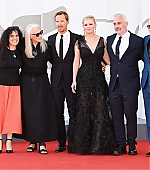 PowerOfTheDog_VenicePremiere28.jpg