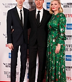 PowerOfTheDog_LondonPremiere060.jpg
