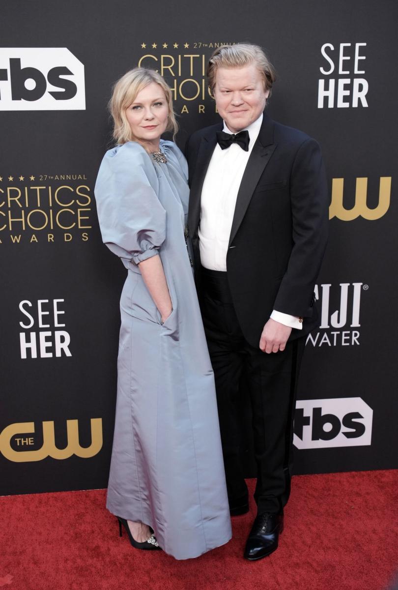 27thCriticsChoice_Arrivals09.jpg