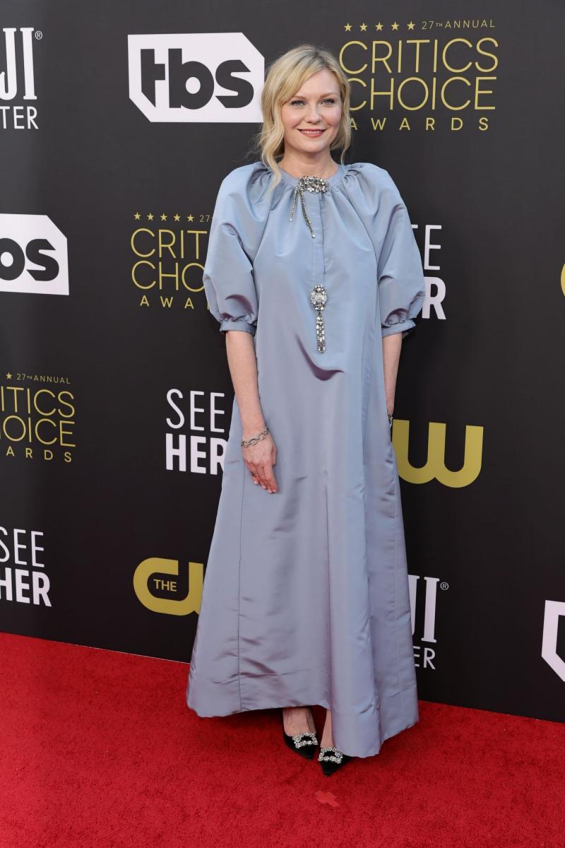 27thCriticsChoice_Arrivals14.jpg