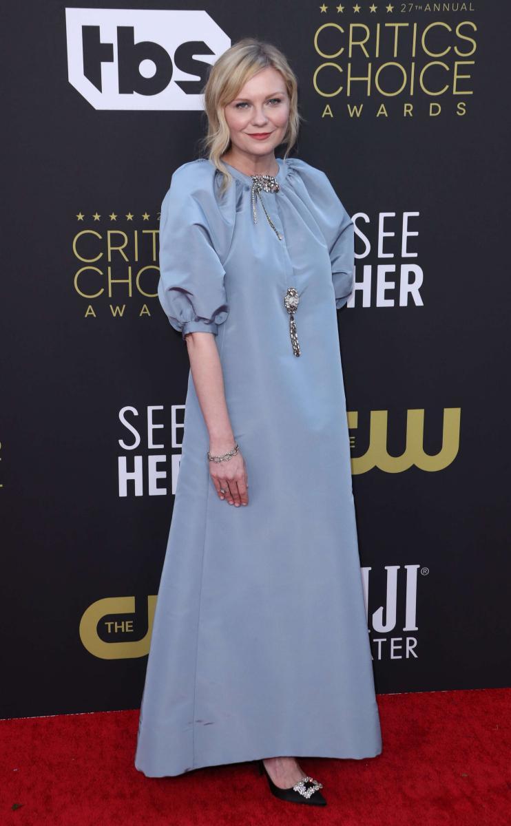27thCriticsChoice_Arrivals46.jpg