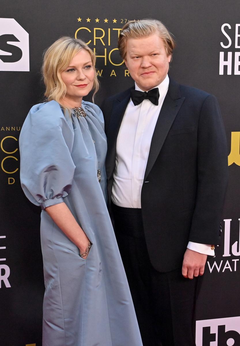 27thCriticsChoice_Arrivals47.jpg