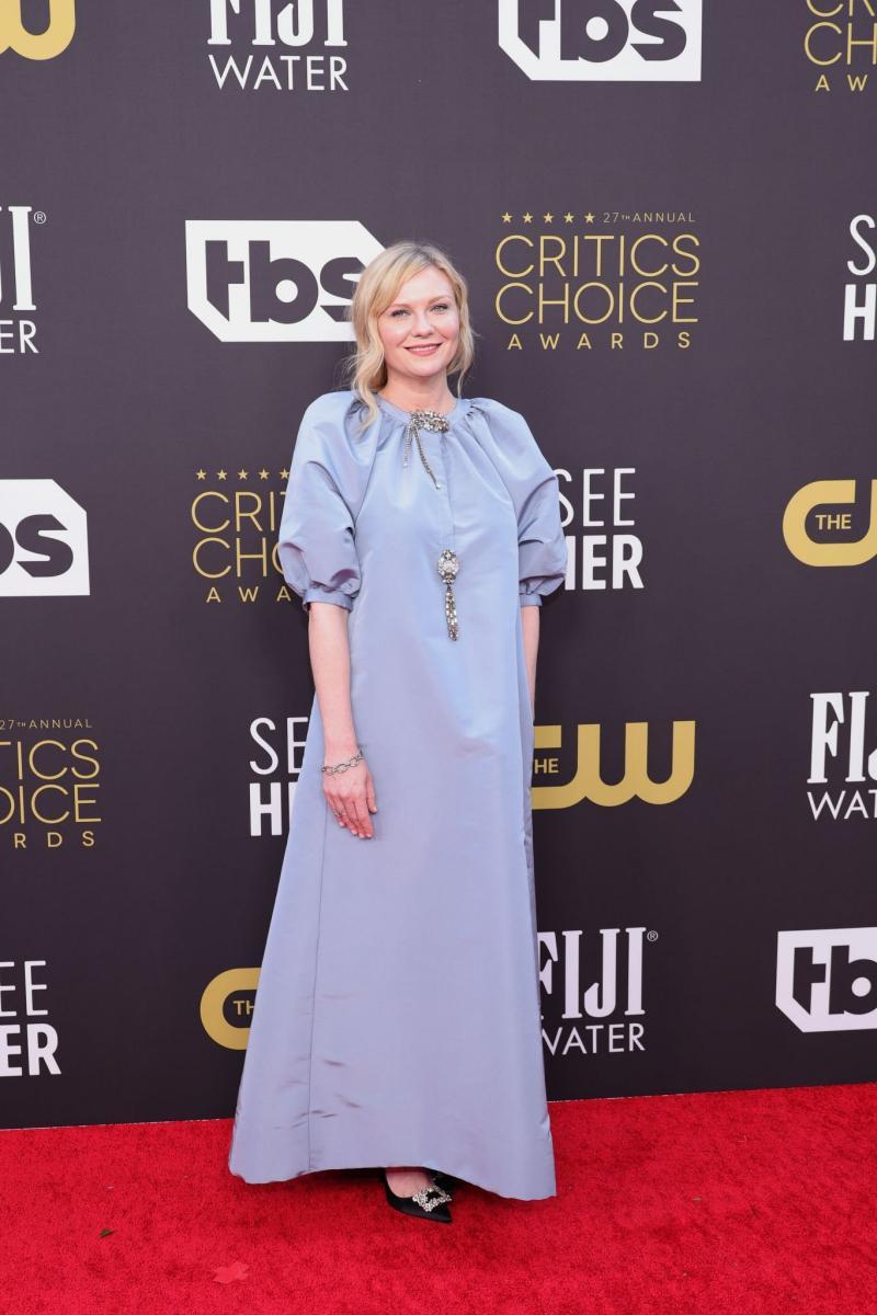 27thCriticsChoice_Arrivals53.jpg