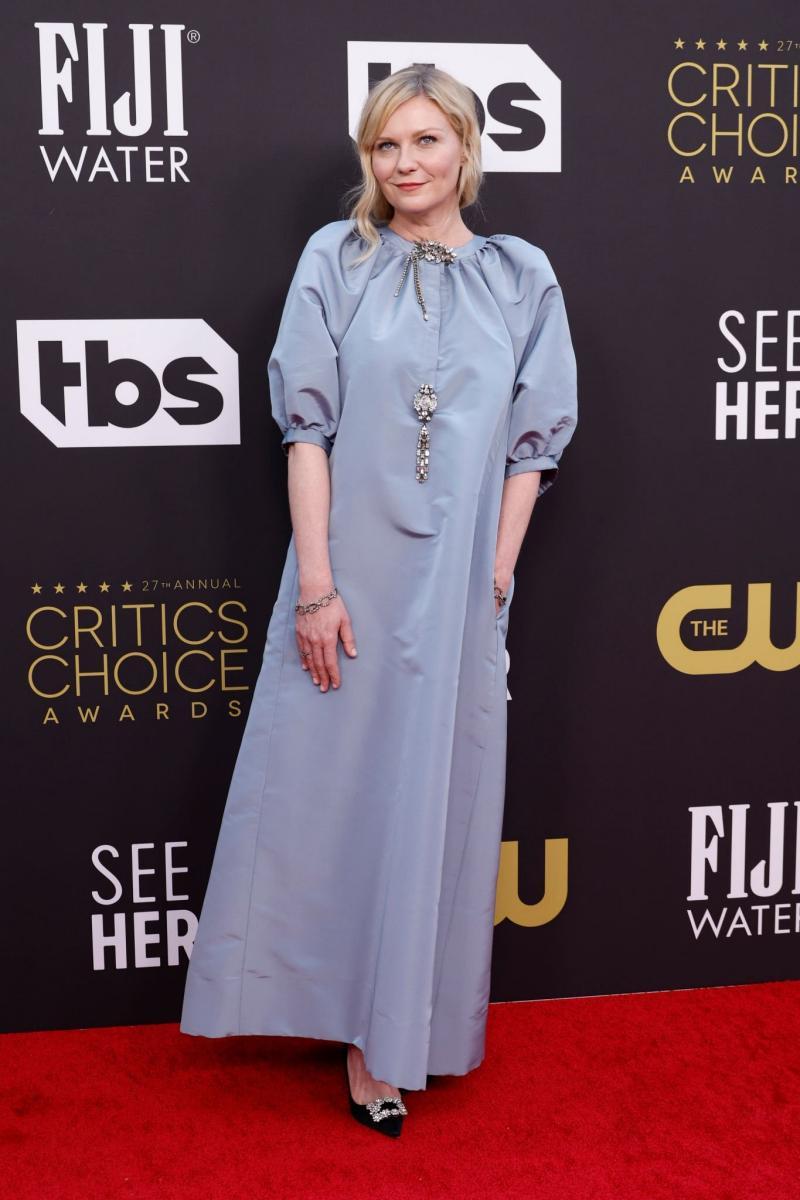 27thCriticsChoice_Arrivals56.jpg