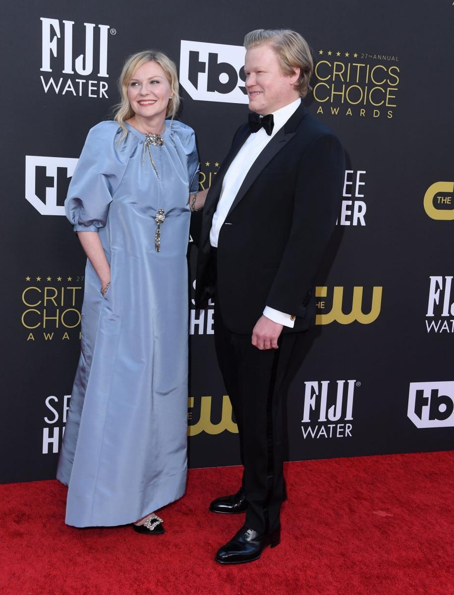 27thCriticsChoice_Arrivals69.jpg