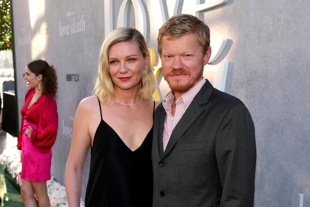 Love_Death_Premiere60.jpg