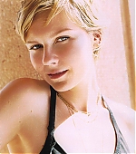 Filename=dazed03.jpg
Filesize=143KiB
Dimensions=905x1200
Date added=Jun 05, 2005 dazed03.jpg