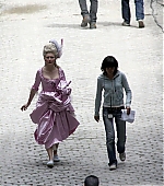 Filename=marieset03.jpg
Filesize=119KiB
Dimensions=973x1200
Date added=Nov 08, 2005 marieset03.jpg