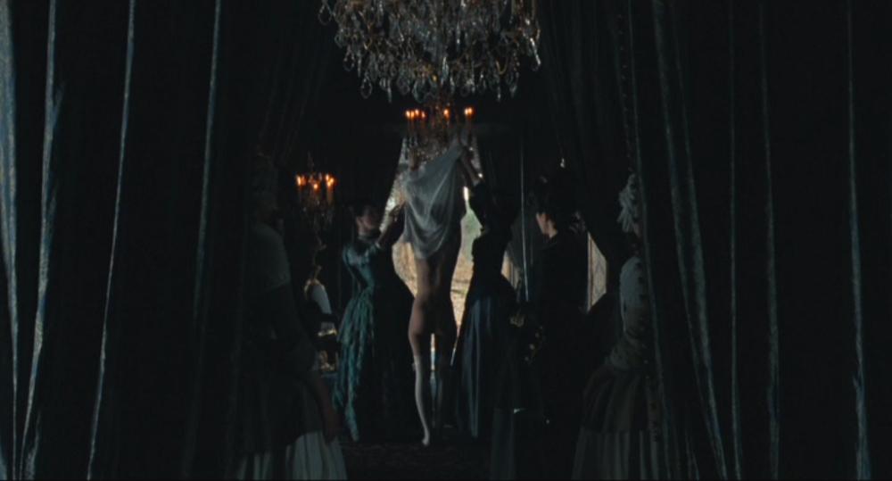 MarieAntoinetteDVD_044.jpg