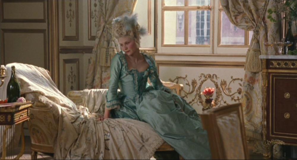 MarieAntoinetteDVD_390.jpg