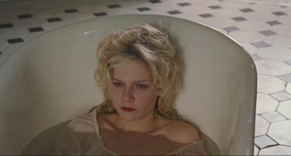 MarieAntoinetteDVD_395.jpg