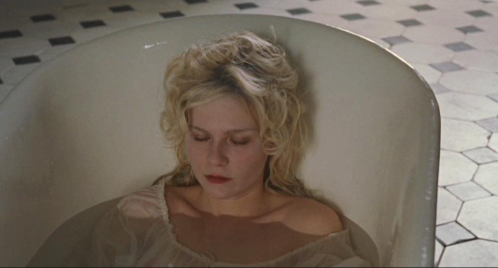 MarieAntoinetteDVD_396.jpg