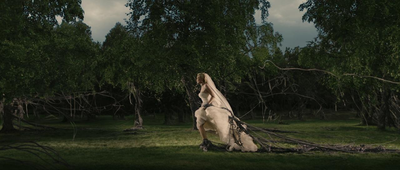 Melancholia_BluRay014.jpg