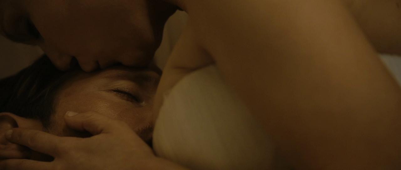 Melancholia_BluRay240.jpg